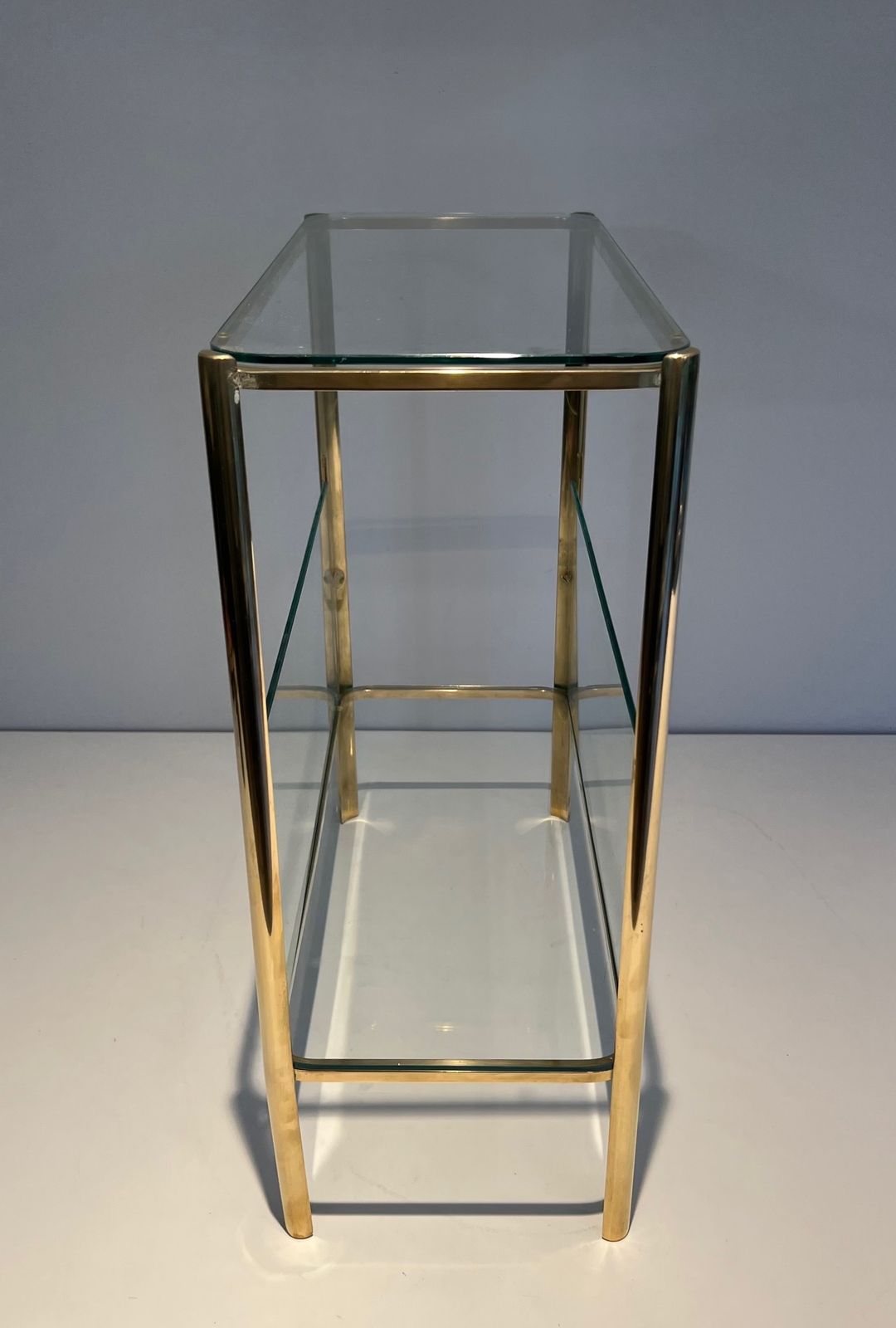 Magazine Rack In Polished Bronze And Glass Signed Jacques Théophile Lepelletier And Stamped Broncz photo 1950.0