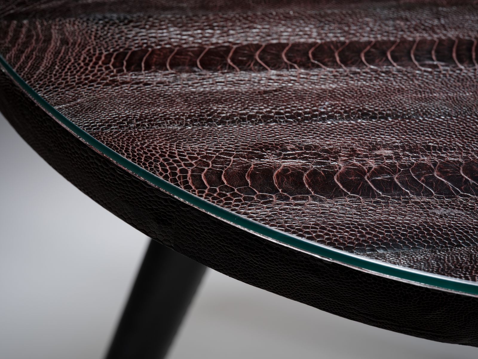 Unique And Rare Aubergine Hand Dyed Boa Constrictor Snakeskin Table Resting On Black Hand Laced Leather Legs, South Africa Circa 1980's. photo buy