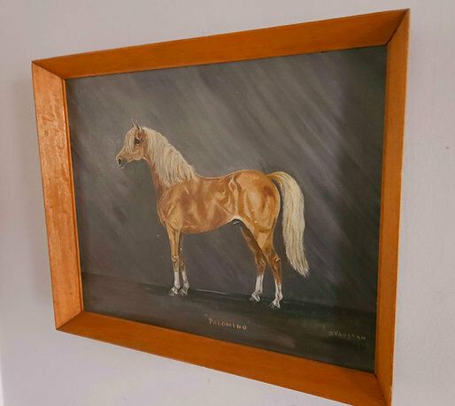 Large Mid Century Oil On Canvas Of Palomino Stallion Dated 1970 photo Art