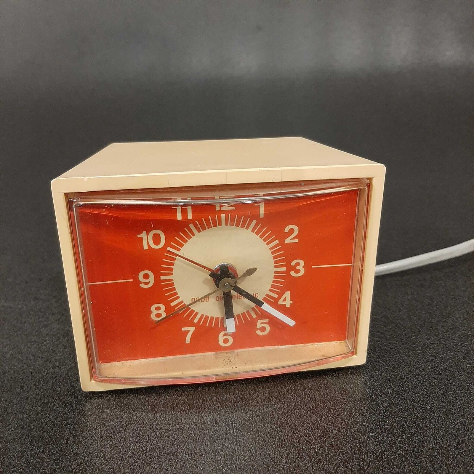 Vintage Electrical Table Clock photo Home Decor