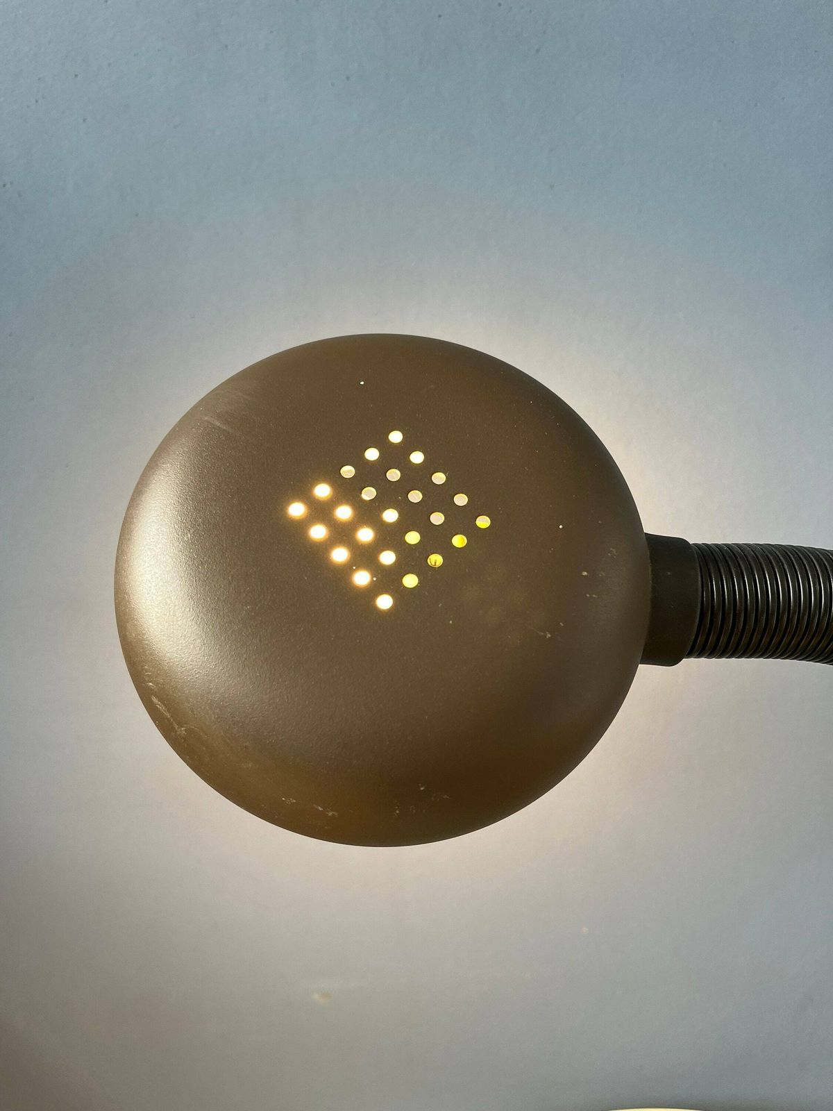 Bruine Space Age Bureaulamp Met Verstelbare Arm photo 155.0