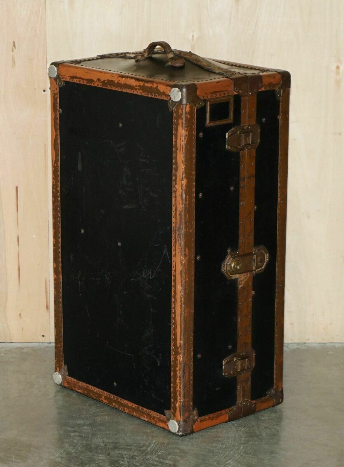 Antique Brown Leather Innovation Company Wardrobe Steamer Trunk Coffee Table photo furniture