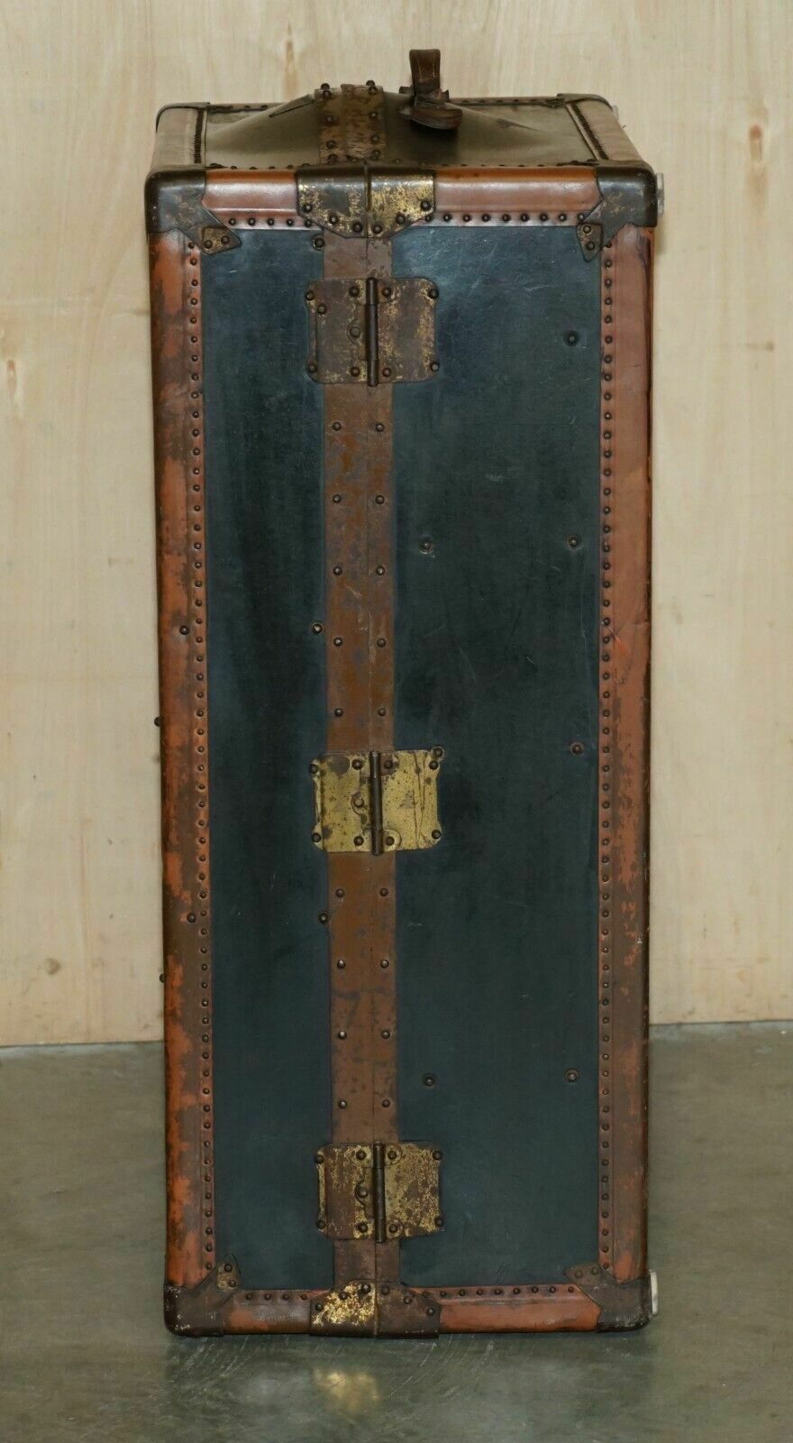 Antique Brown Leather Innovation Company Wardrobe Steamer Trunk Coffee Table photo vinterior