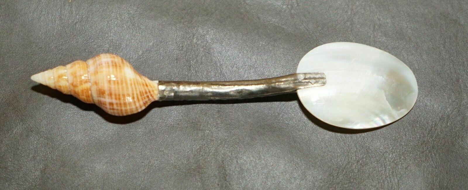 450.0 Four Antique Victorian Mother Of Pearl & Sterling Silver Tested Shell Tea Spoons photo