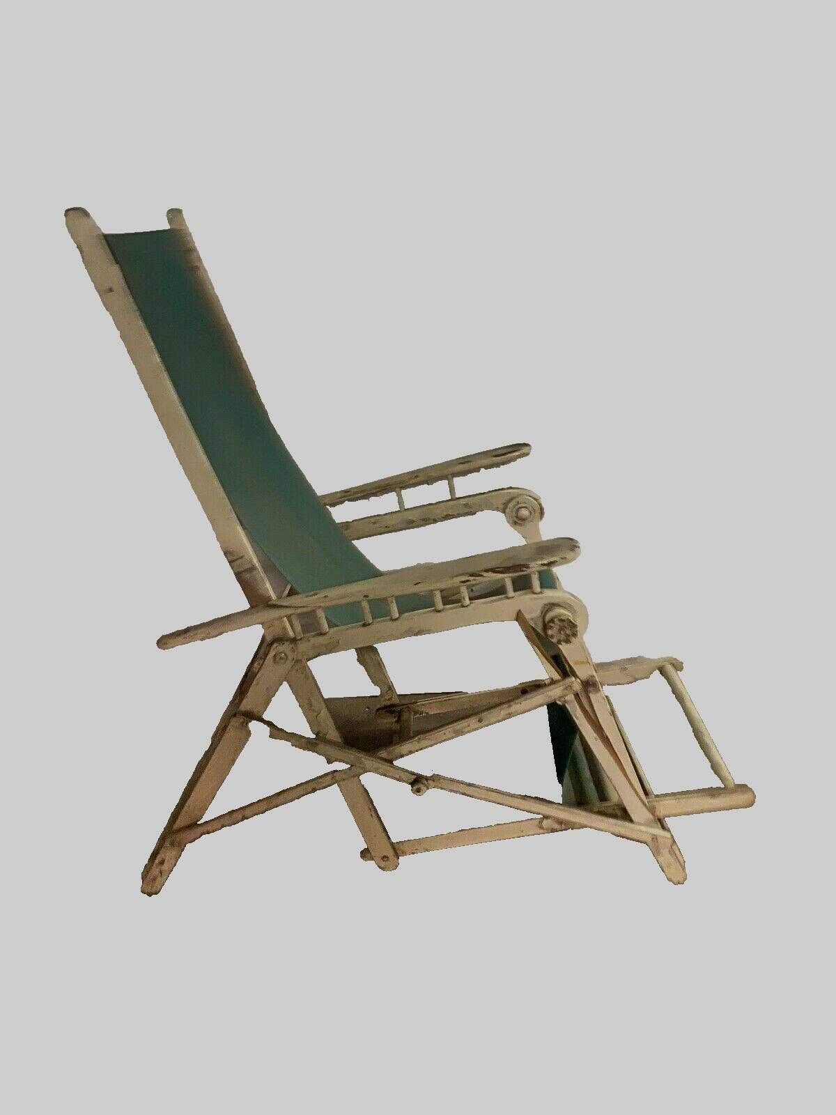 Pair Of Old 20th Century Lacquered Wood Deckchairs photo vinterior