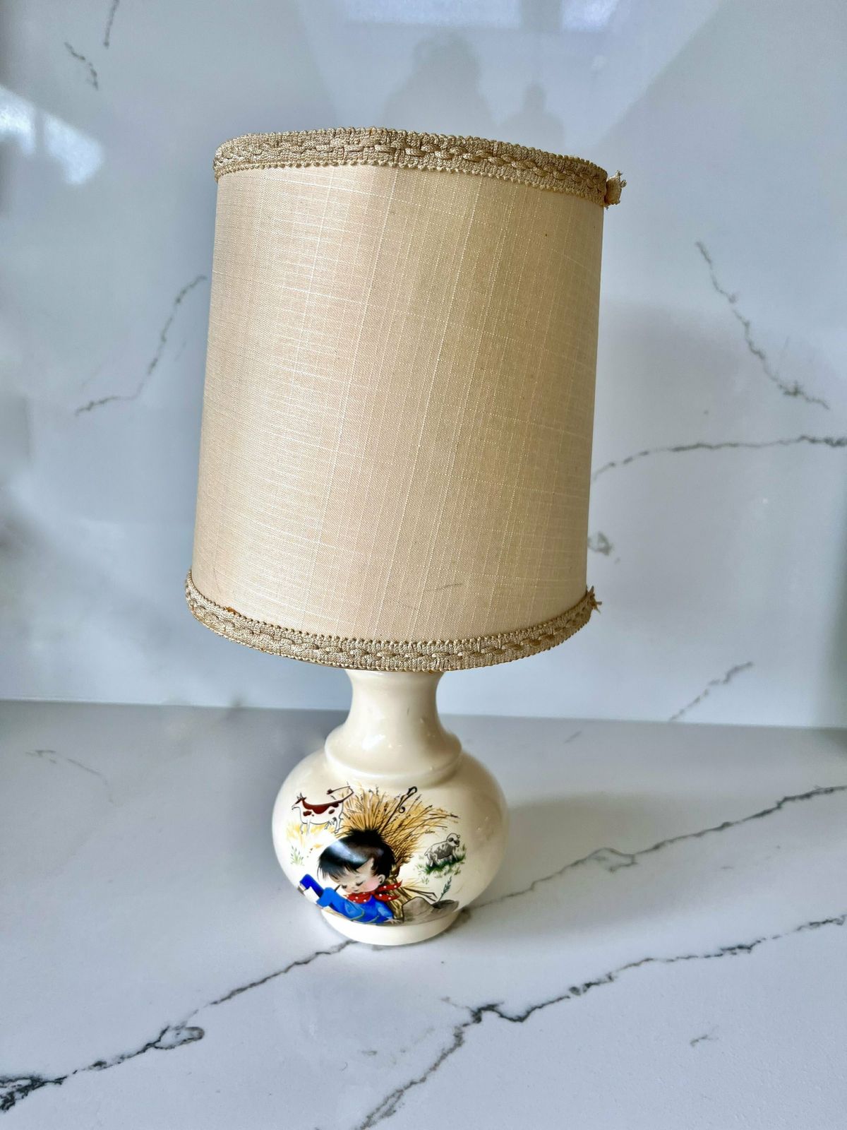 Vintage 1960s Hand Painted Childrens Lamp