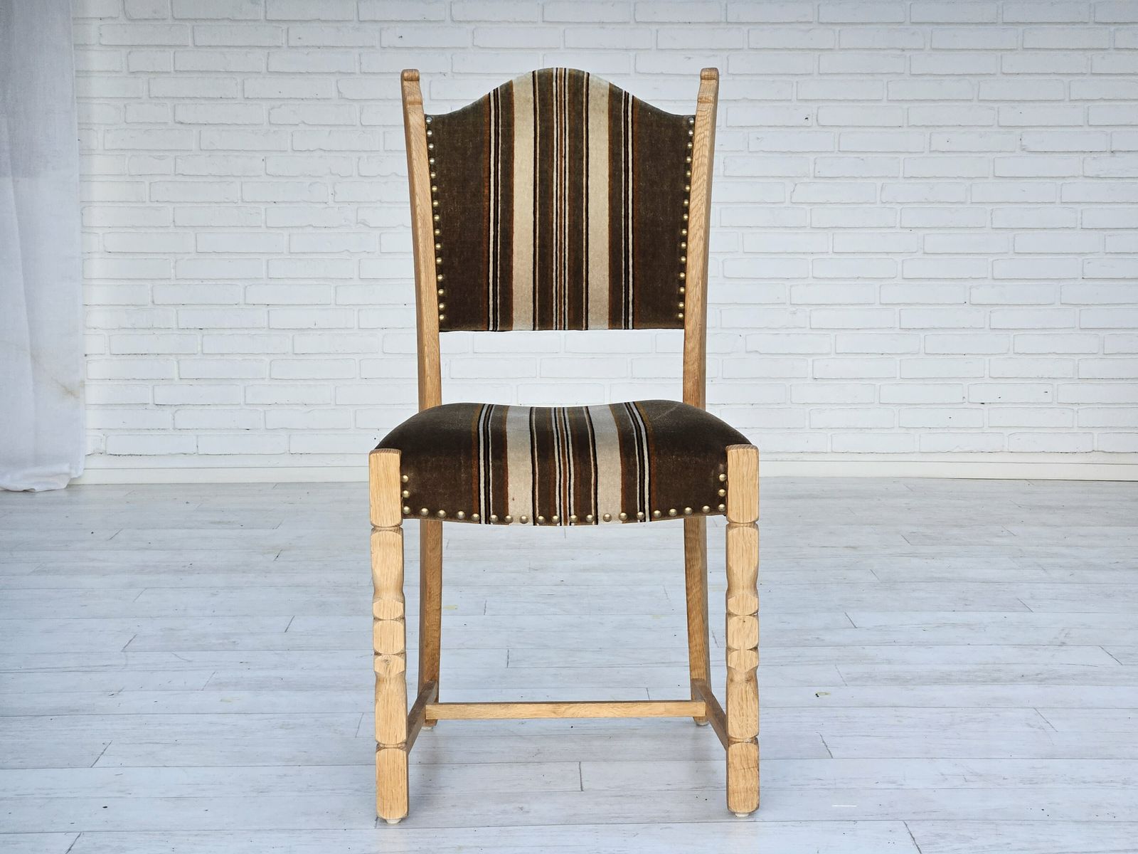 photo for sale Ca. Jaren 1970 – Set Van 6 Deense Eetkamerstoelen, Goede Staat.