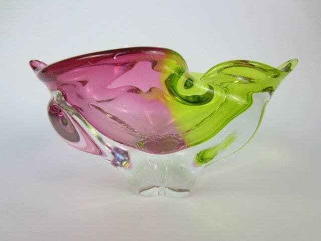 Heavy Mid Century Green Pink Colourful Twisted Czech Sommerso Rib Glass Bowl 60s photo 148.0