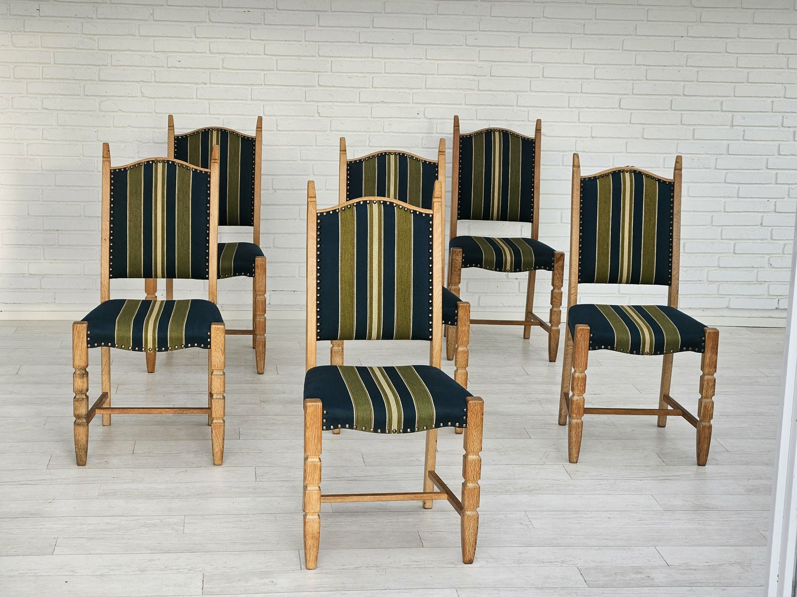 Ca. Jaren 1970 – Set Van 6 Deense Eetkamerstoelen, Goede Staat, Wollen Meubelstof. photo vinterior