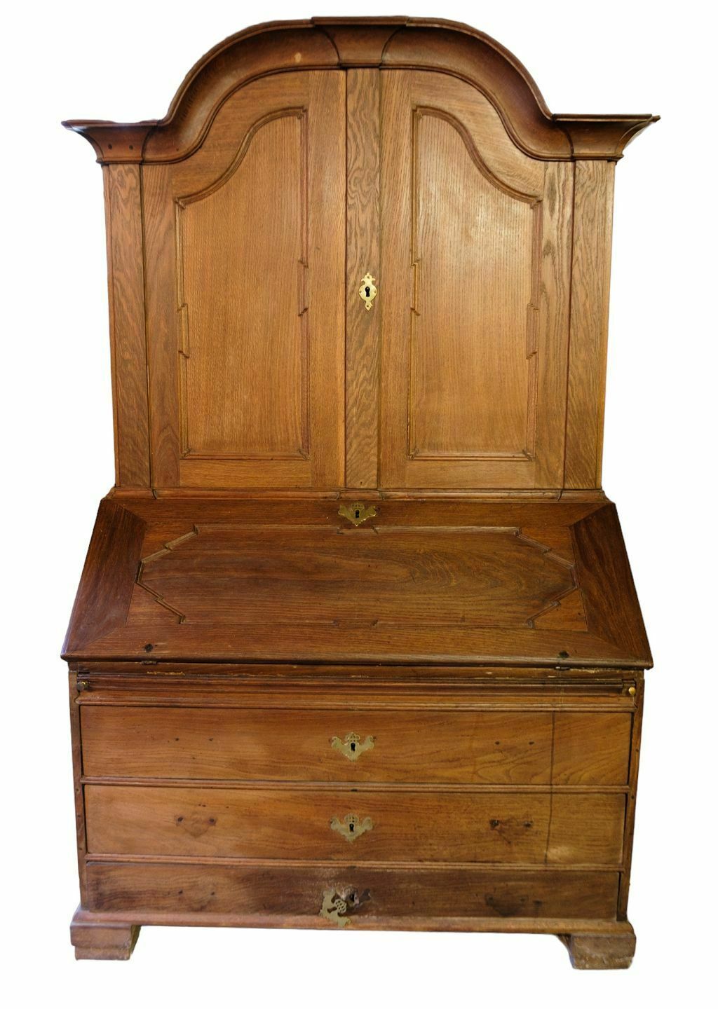 Baroque Chatol In Oak From 1740s