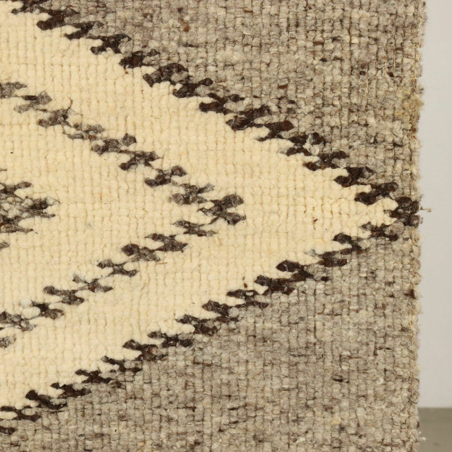 Vintage Carpet Wool Blend Italy XX Century photo Textiles
