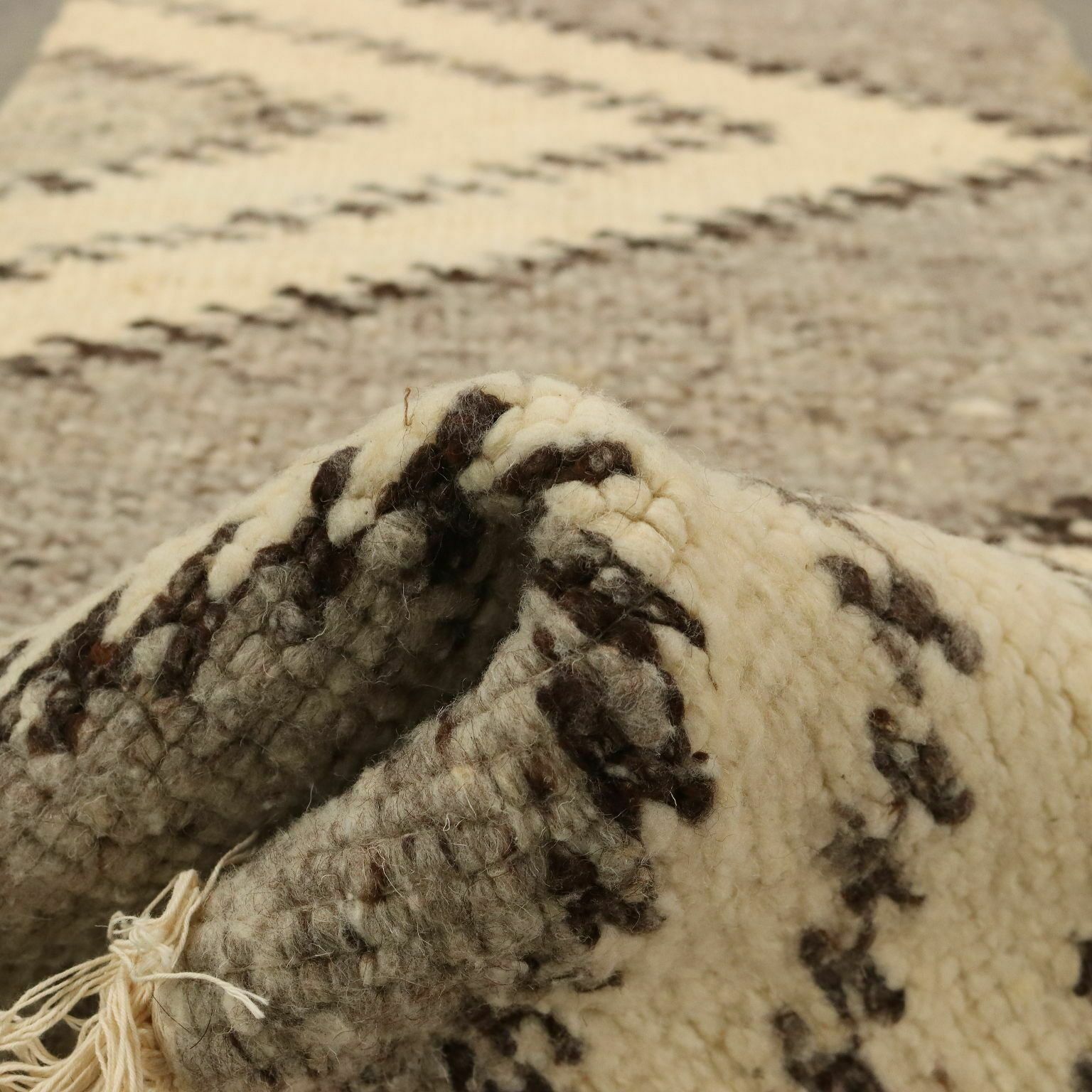 Vintage Carpet Wool Blend Italy XX Century photo vintage