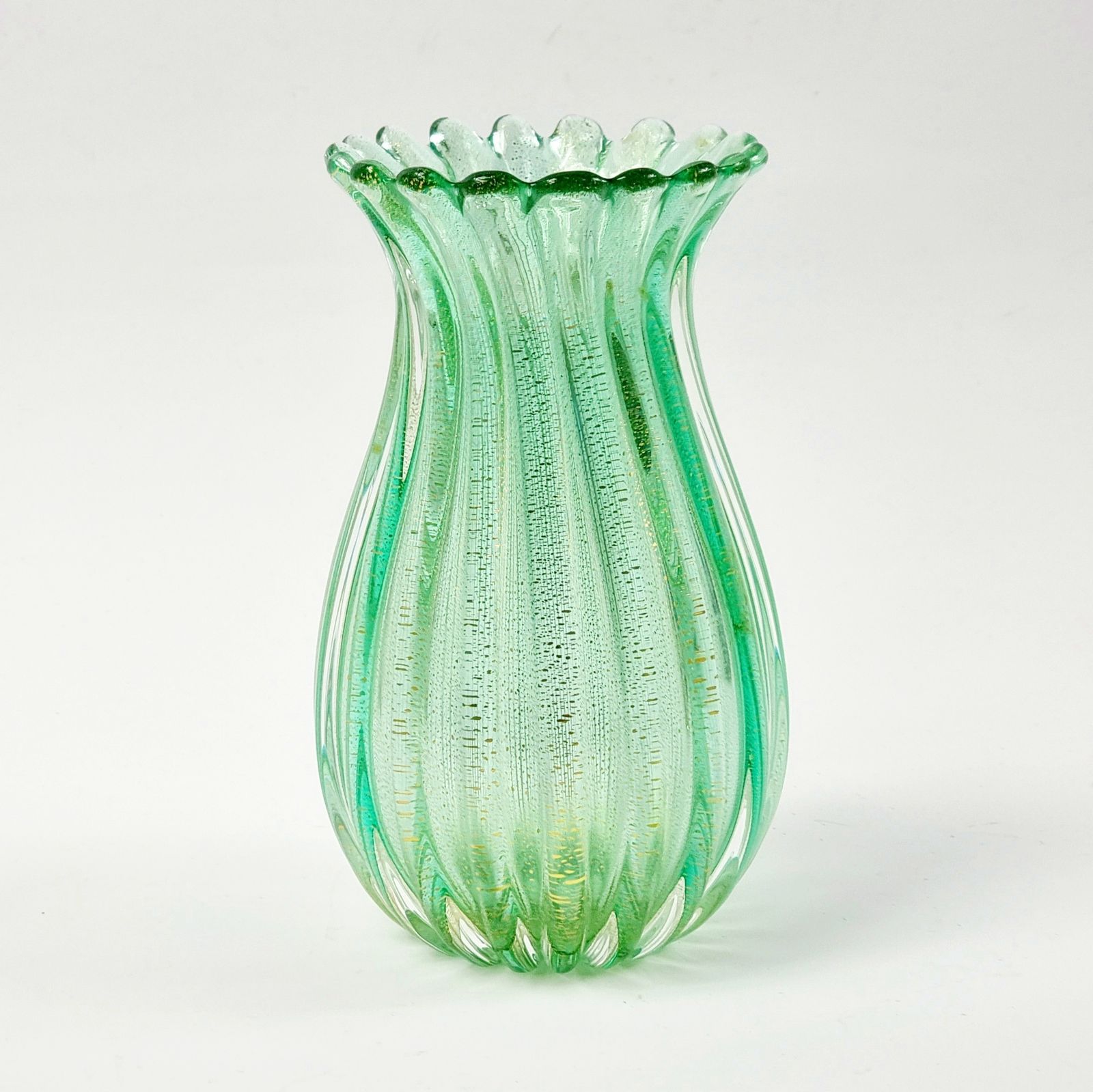 Mid Century Ribbed Murano Glass Vase By Archimede Seguso For Seguso Vetri D'arte, Italy, 1950s photo furniture