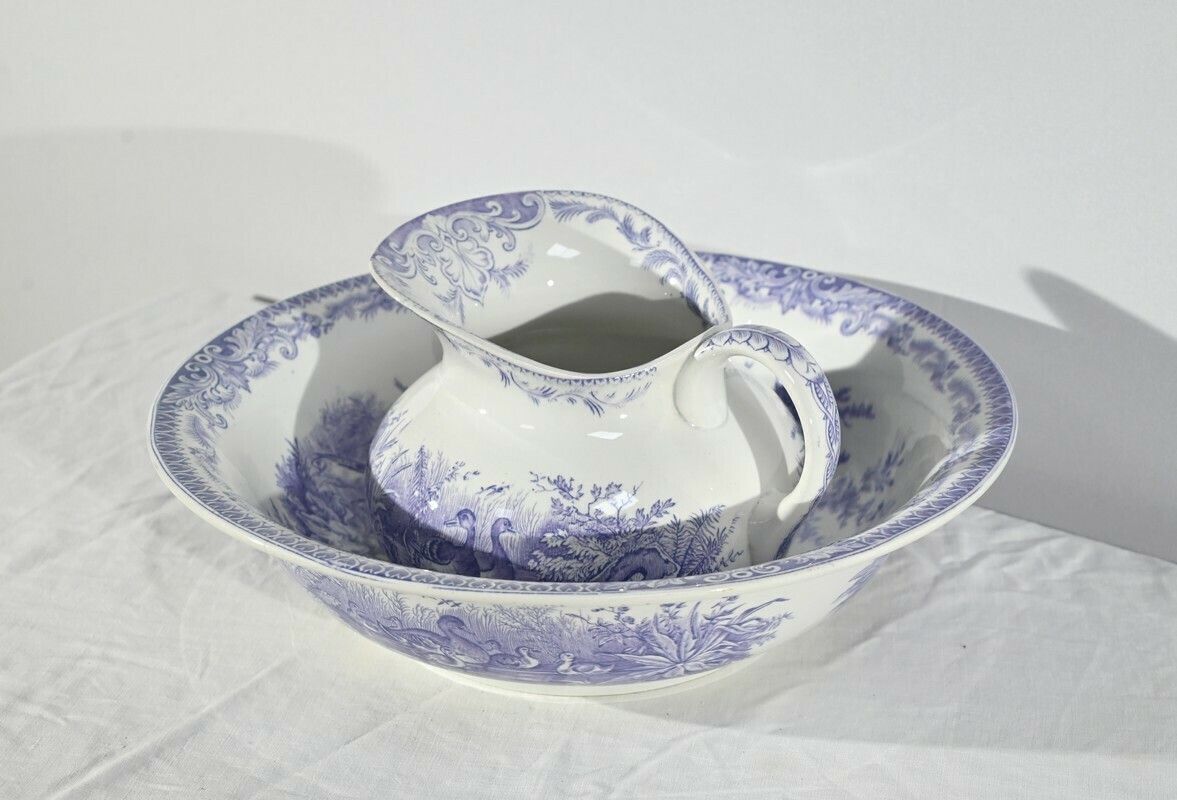 Sarreguemines Ceramic Toilet Set, Duck Collection – Late 19th Century photo for sale