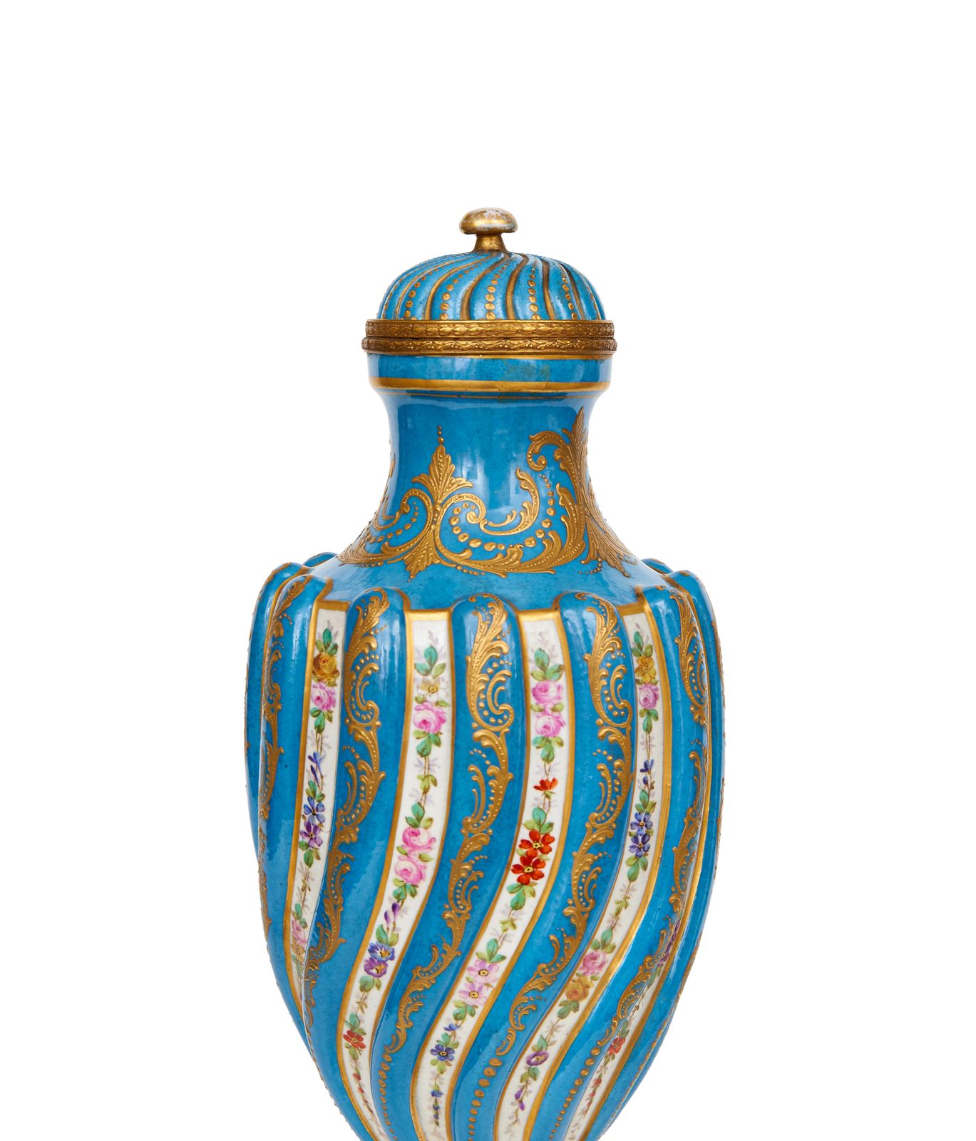 A 19th Century Sevres Style Porcelain Vase And Cover With Gilt Metal Mounted photo vinterior