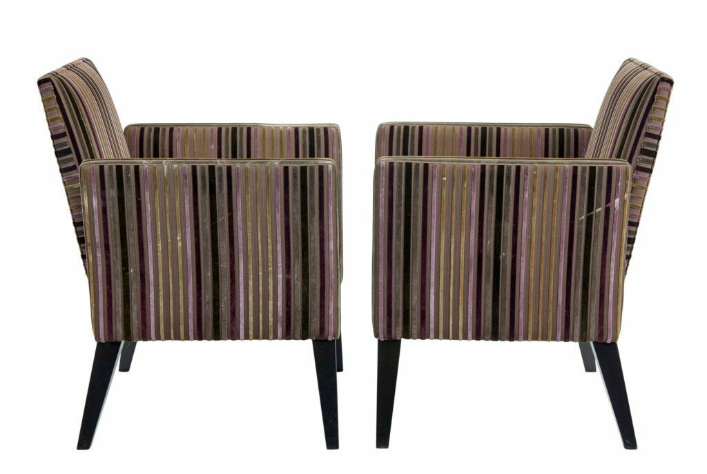 Pair Of Contemporary Lounge Armchairs photo 1095.0