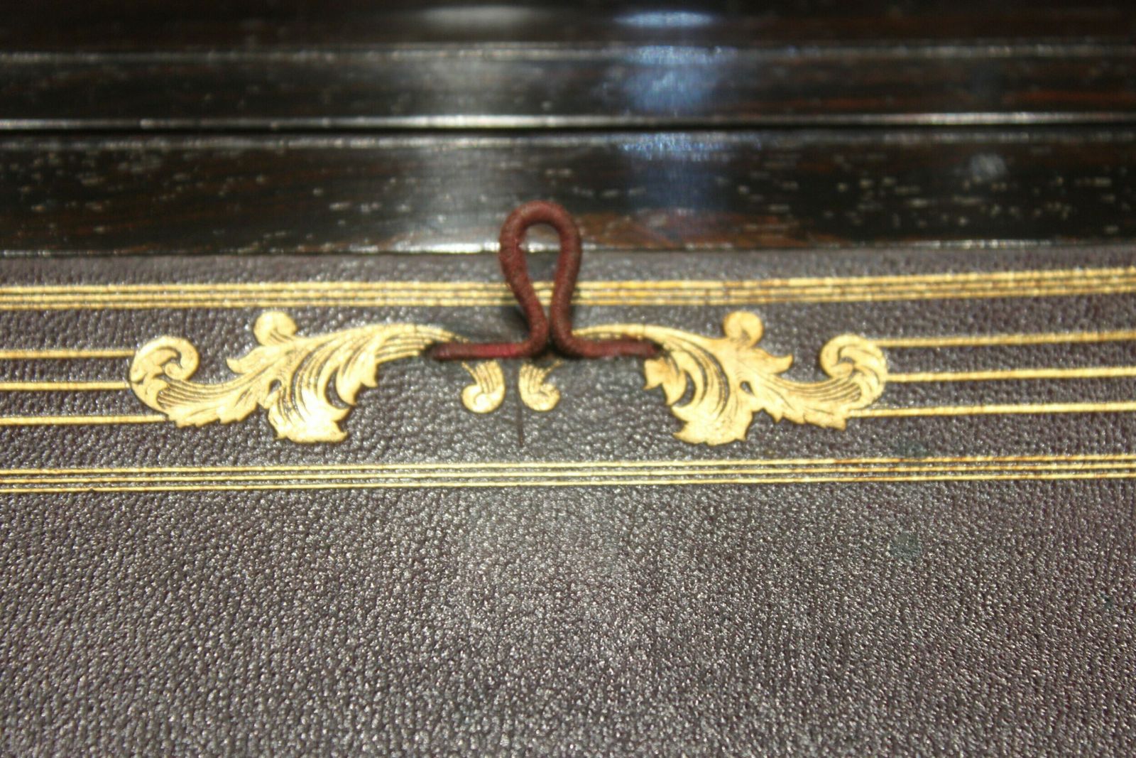 889.2 19th Century Rosewood And Brass Inlaid Writing Slope photo