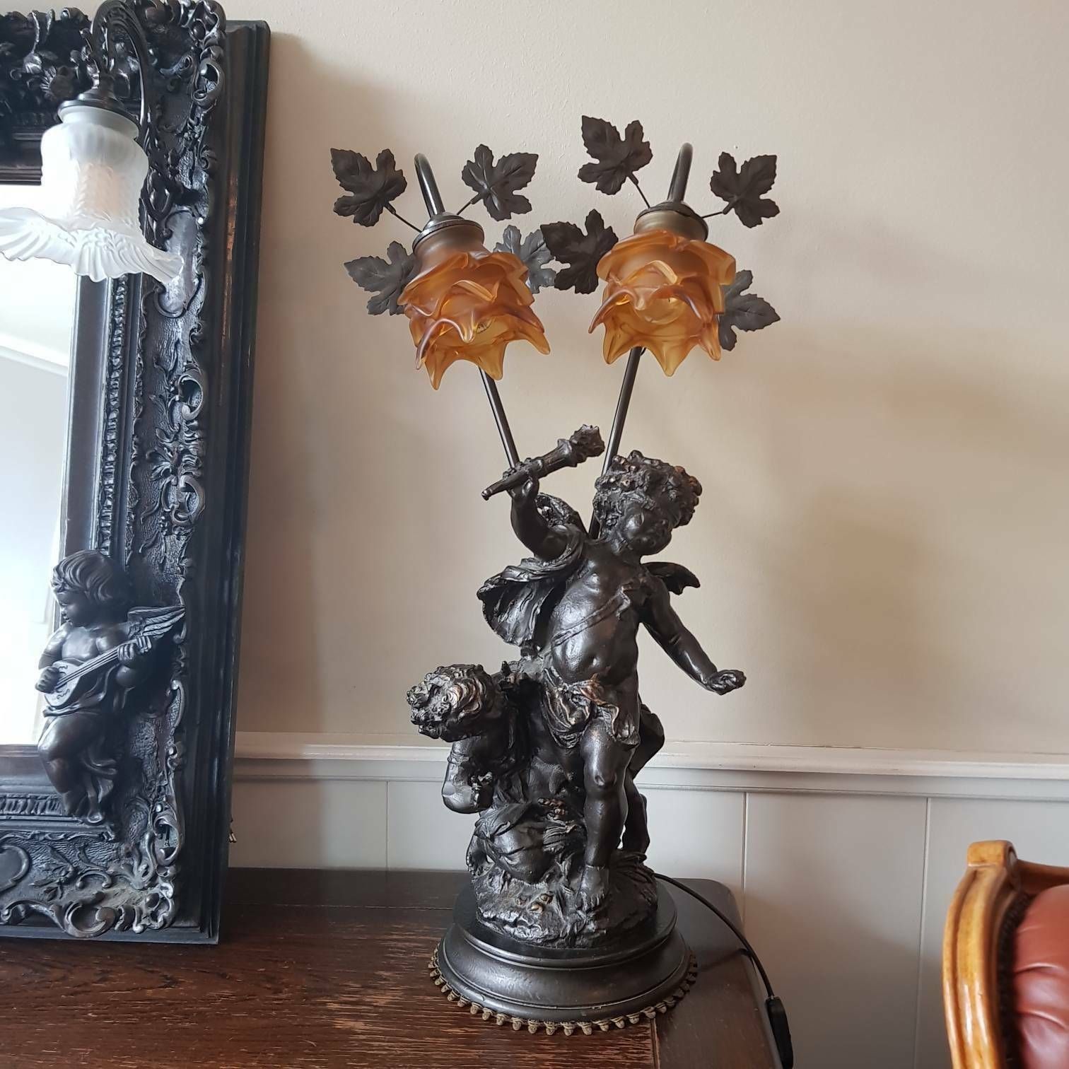 Vintage Franse Lamp, Tafellamp, Woondecoratie, Interieur, Bruine Kap, Lamp Met 2 Figurenbeelden, Putti, Cherubijnen, Engelenlamp, Verzamelobject photo buy