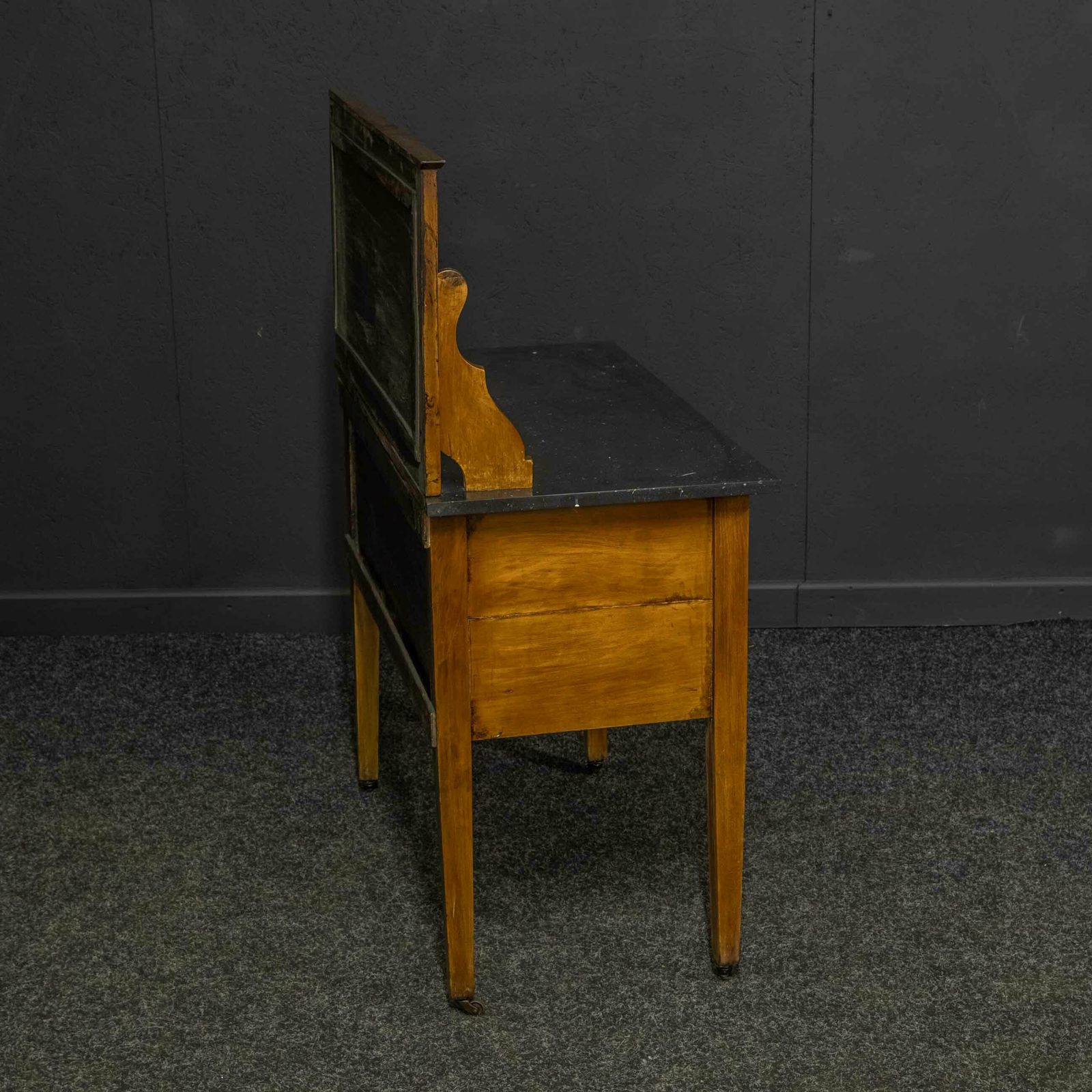 Edwardian Satin Walnut Washstand photo 1050.0