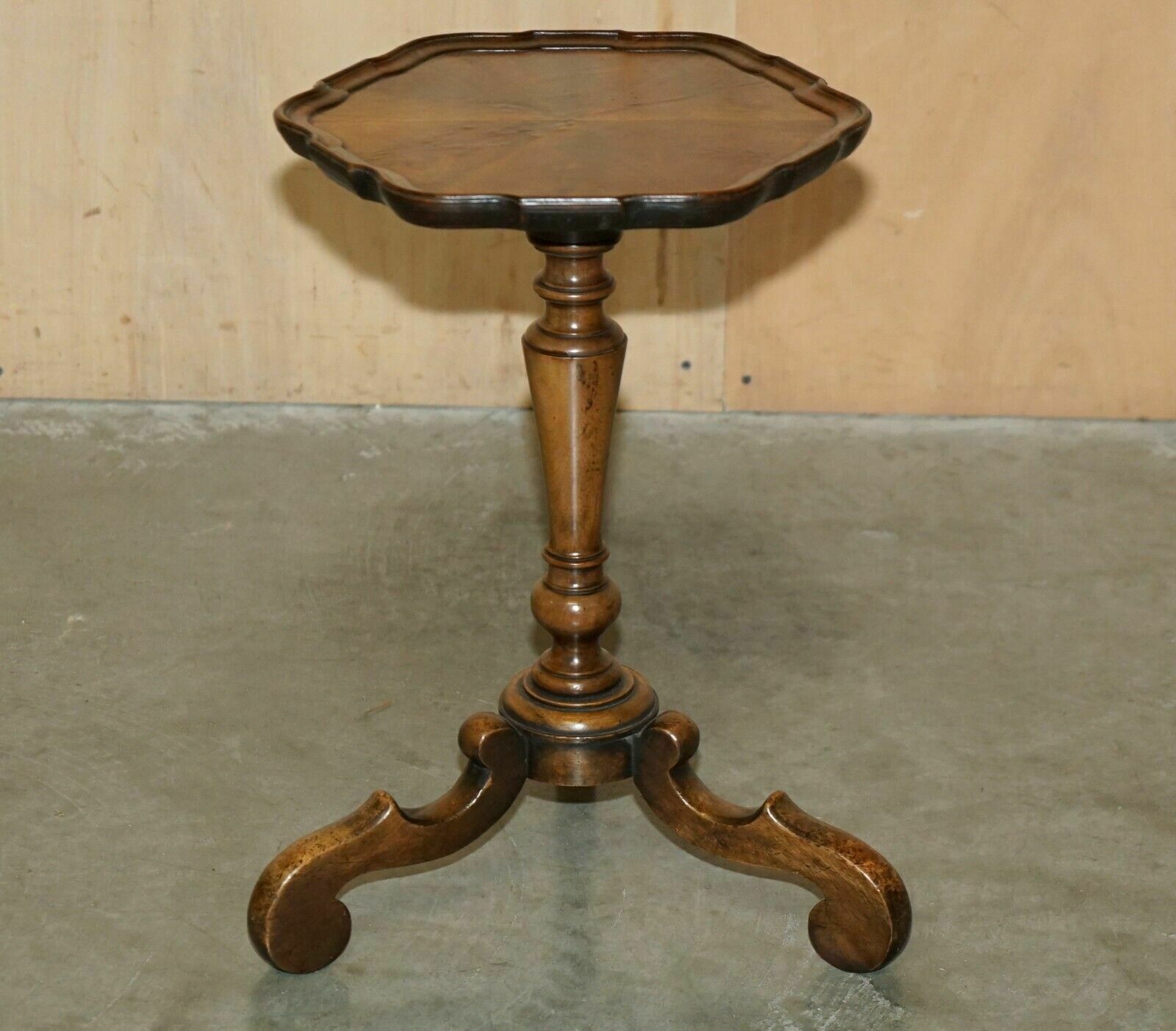 Fully Restored Antique Charles Tozer Oyster Mahogany Tripod Side End Lamp Table photo furniture