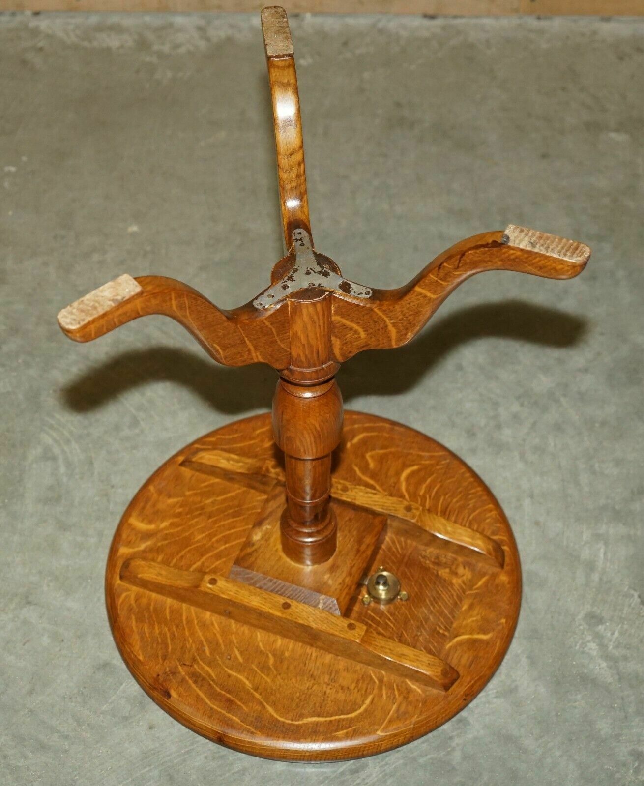 photo buy Exquisite Cira 1840 Antique Tiger Oak Cut Side End Lamp Tilt Top Tripod Table