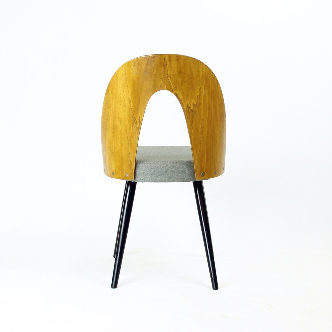 photo vintage Iconic Tatra Chairs In Oak & Fabric By Antonin Suman, Czechoslovakia 1960s