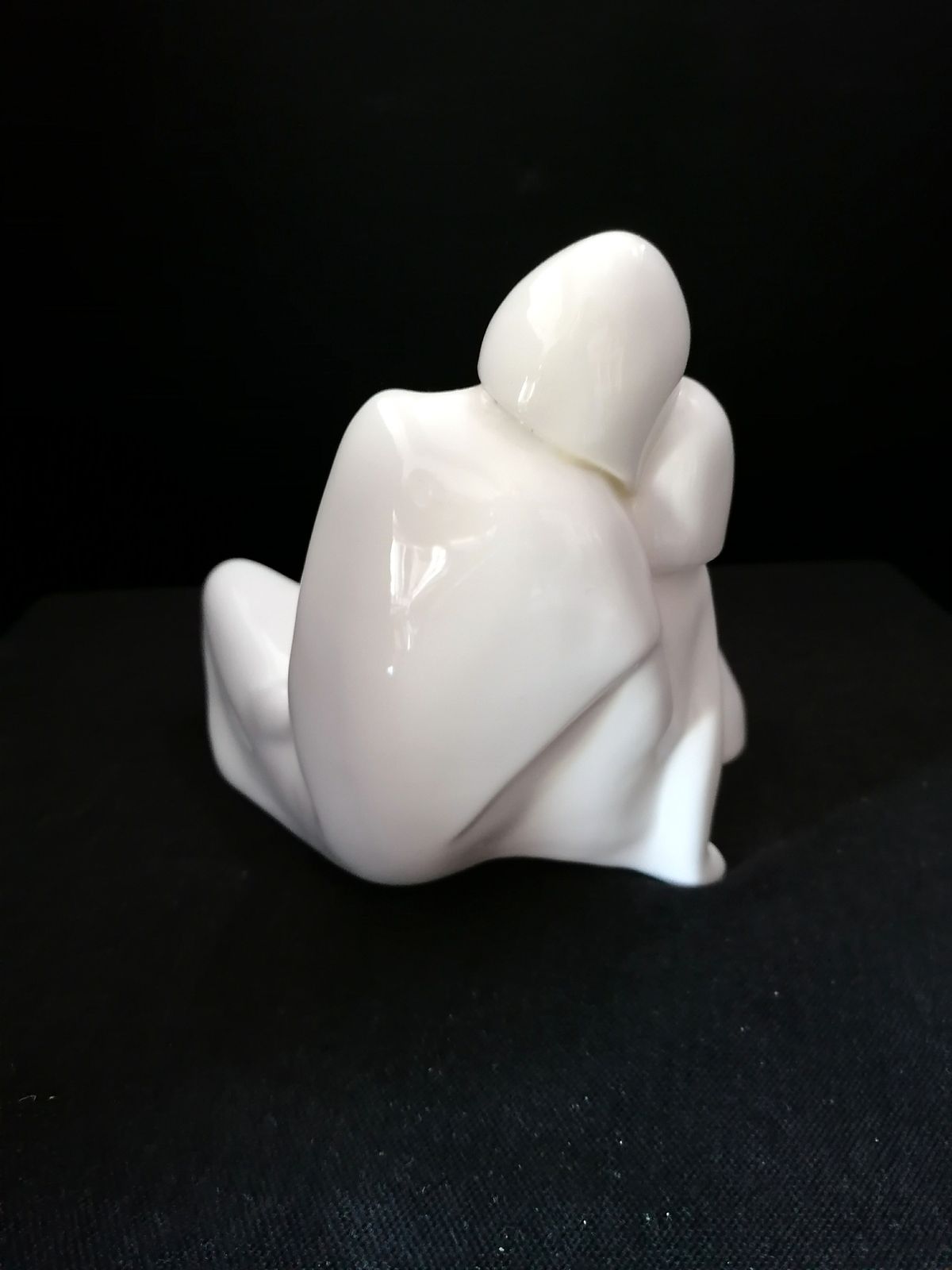 Royal Dalton Tender Moments Figurine. Hn 5003 . Ref 5063 photo for sale