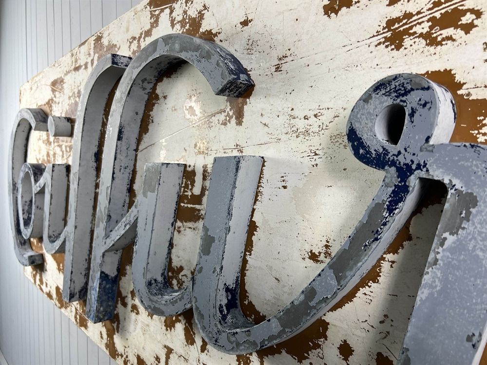 Vintage Hairdressers Sign, Mid 20th Century photo vinterior