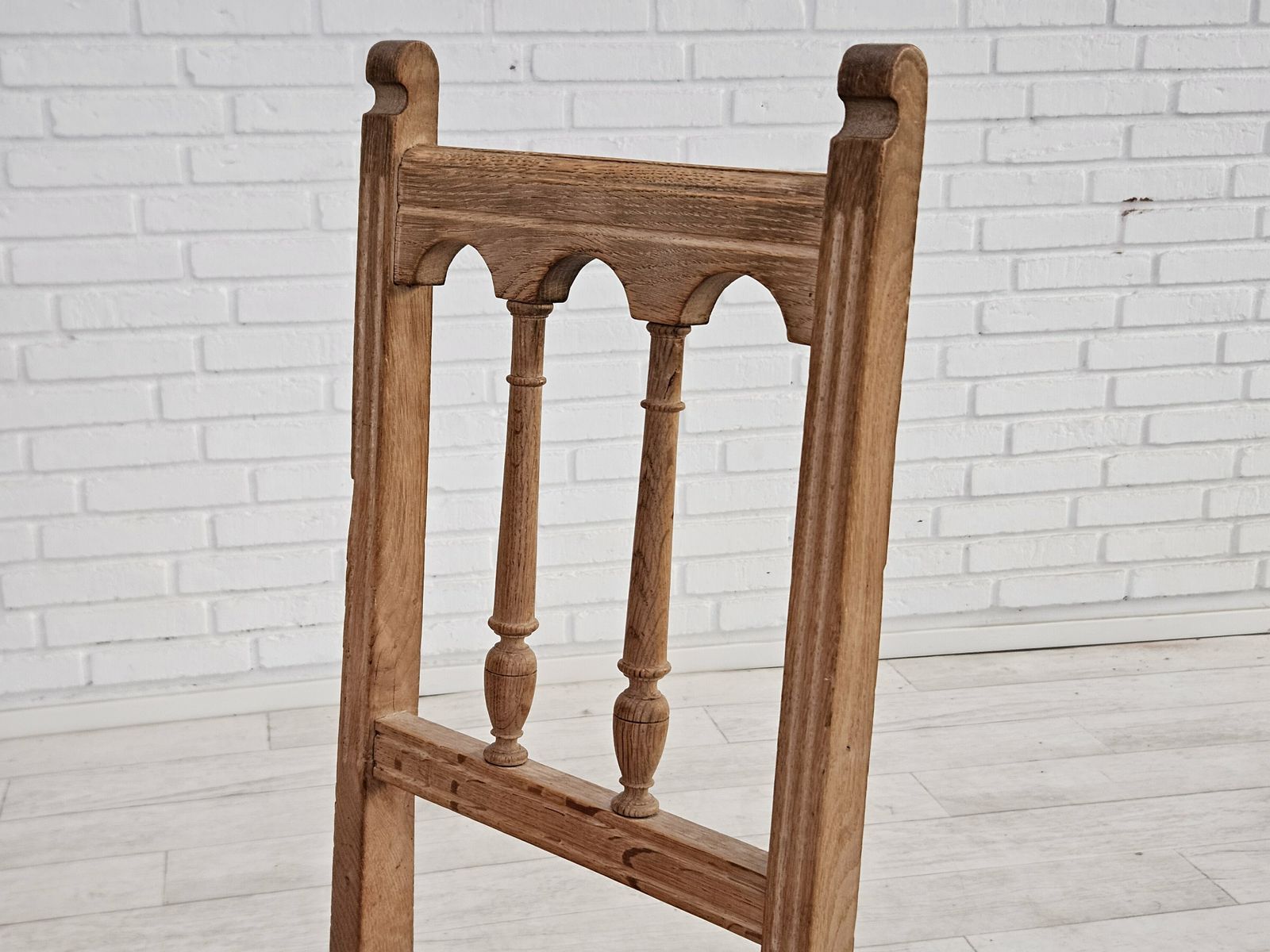 Ca. Jaren 1950 – Set Van 2 Deense Eetkamerstoelen, Goede Staat, Eikenhout. photo for sale