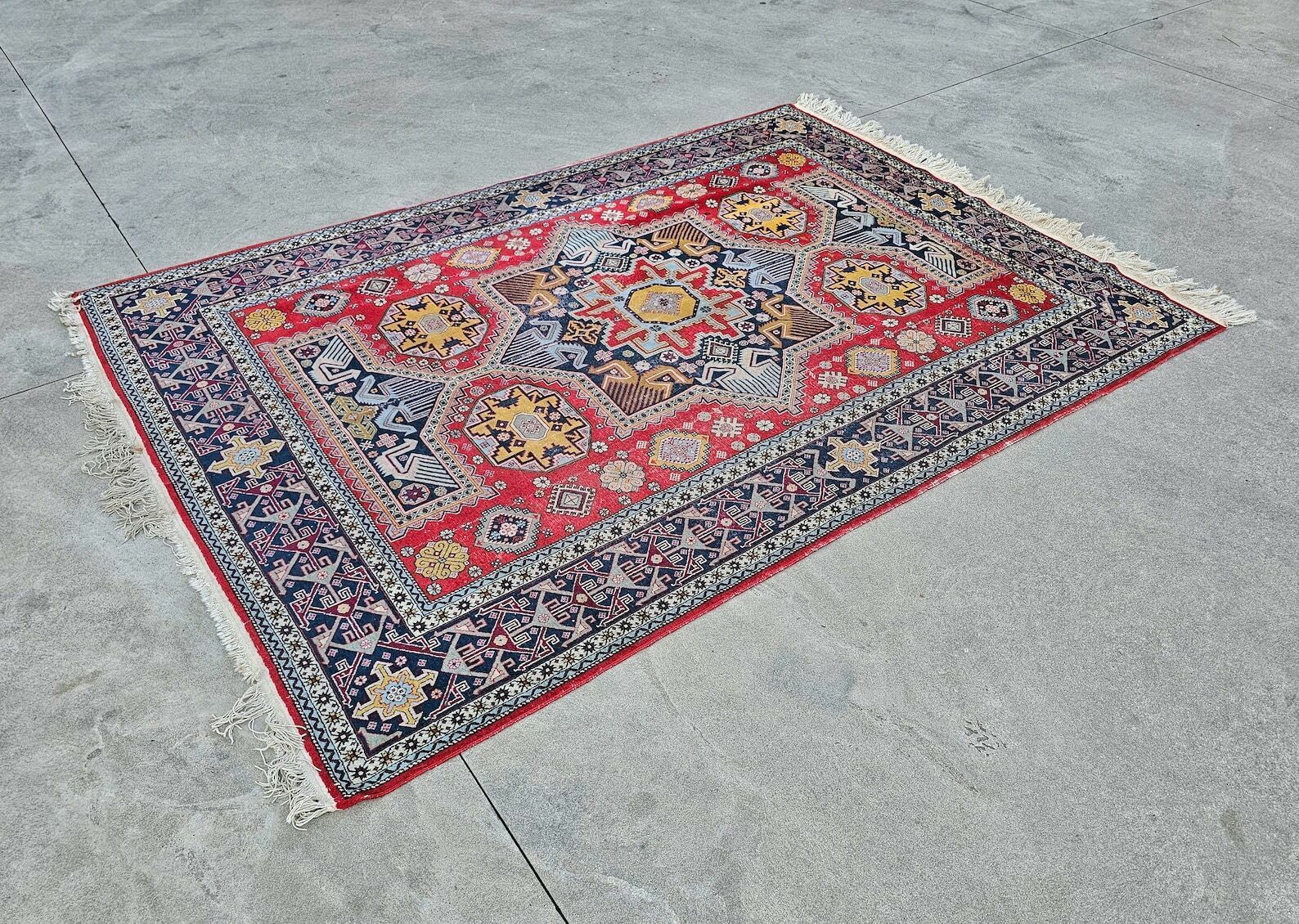 Antique Hand Knotted Kazak Woolen Rug // Made In The First Quarter Of 20th Century photo 2900.0