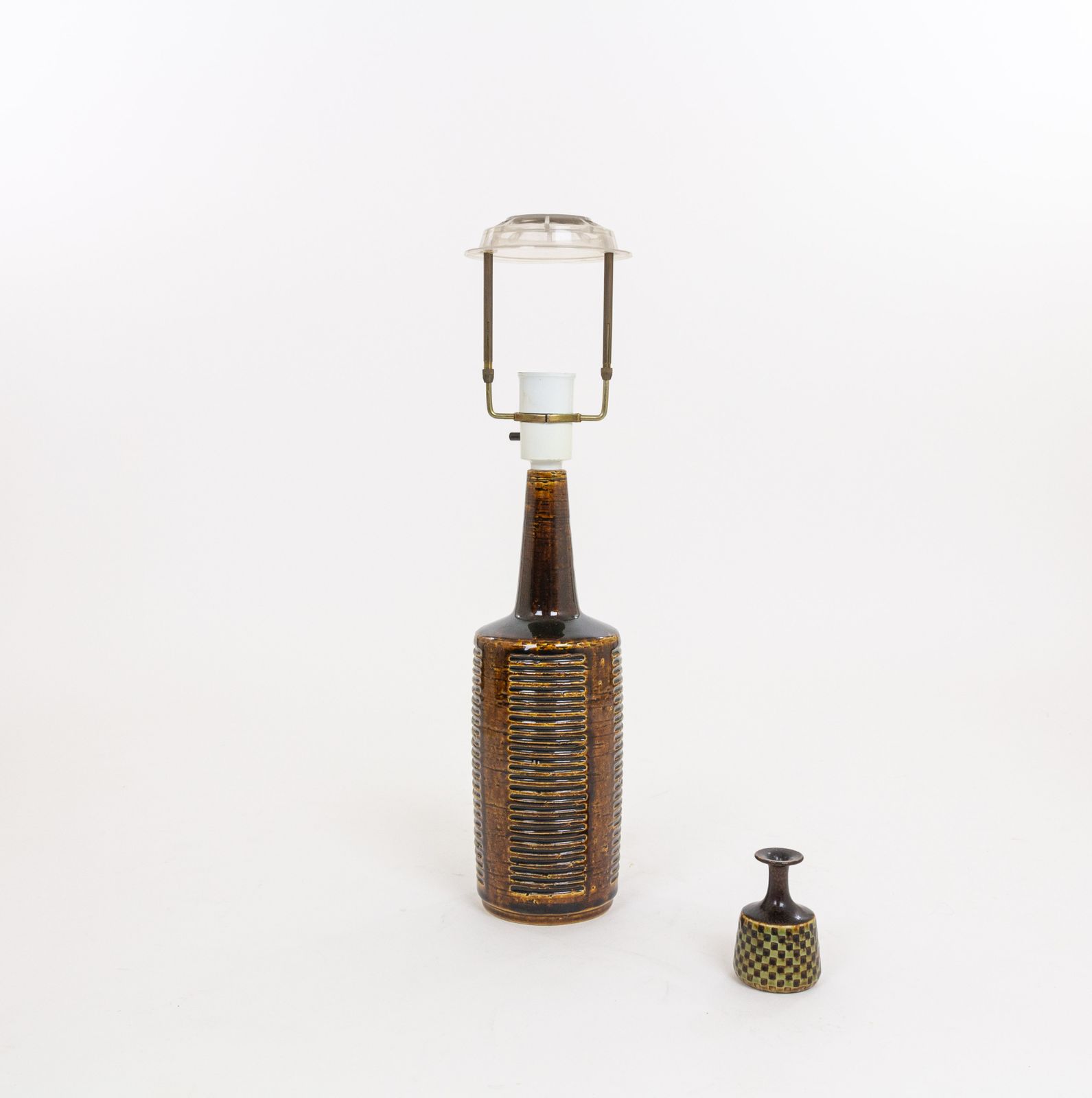 Chestnut Brown Dl/30 Table Lamp By Linnemann Schmidt For Palshus, 1960s photo Lighting