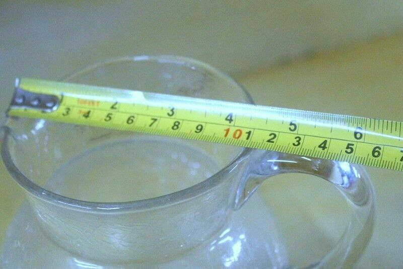 photo vinterior Antique French Parisian Crackle Glass Jug Clear Glass Vitorian Time