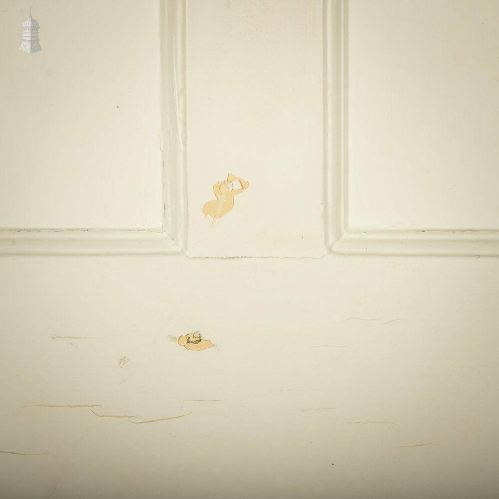 photo buy Pine Panelled Door, Moulded 4 Panel, White Painted