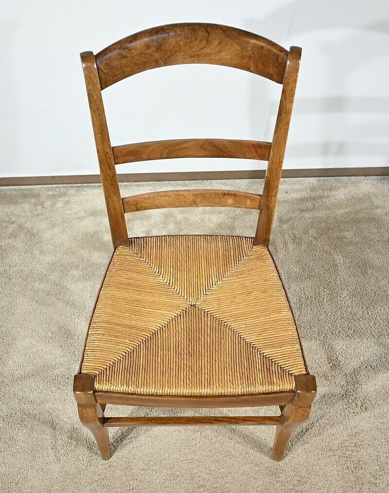 photo furniture Suite Of 4 Restoration Chairs In Solid Walnut – 1st Part 19th Century