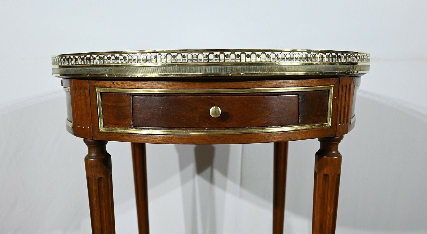 photo furniture Mahogany Hot Water Bottle Table, Louis XVI – 18th Century