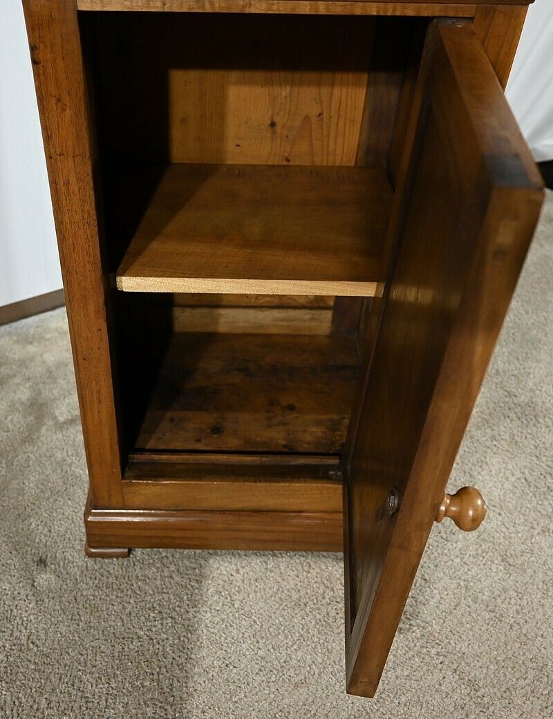 photo vintage Small Walnut Bedside Cabinet – Late 19th Century