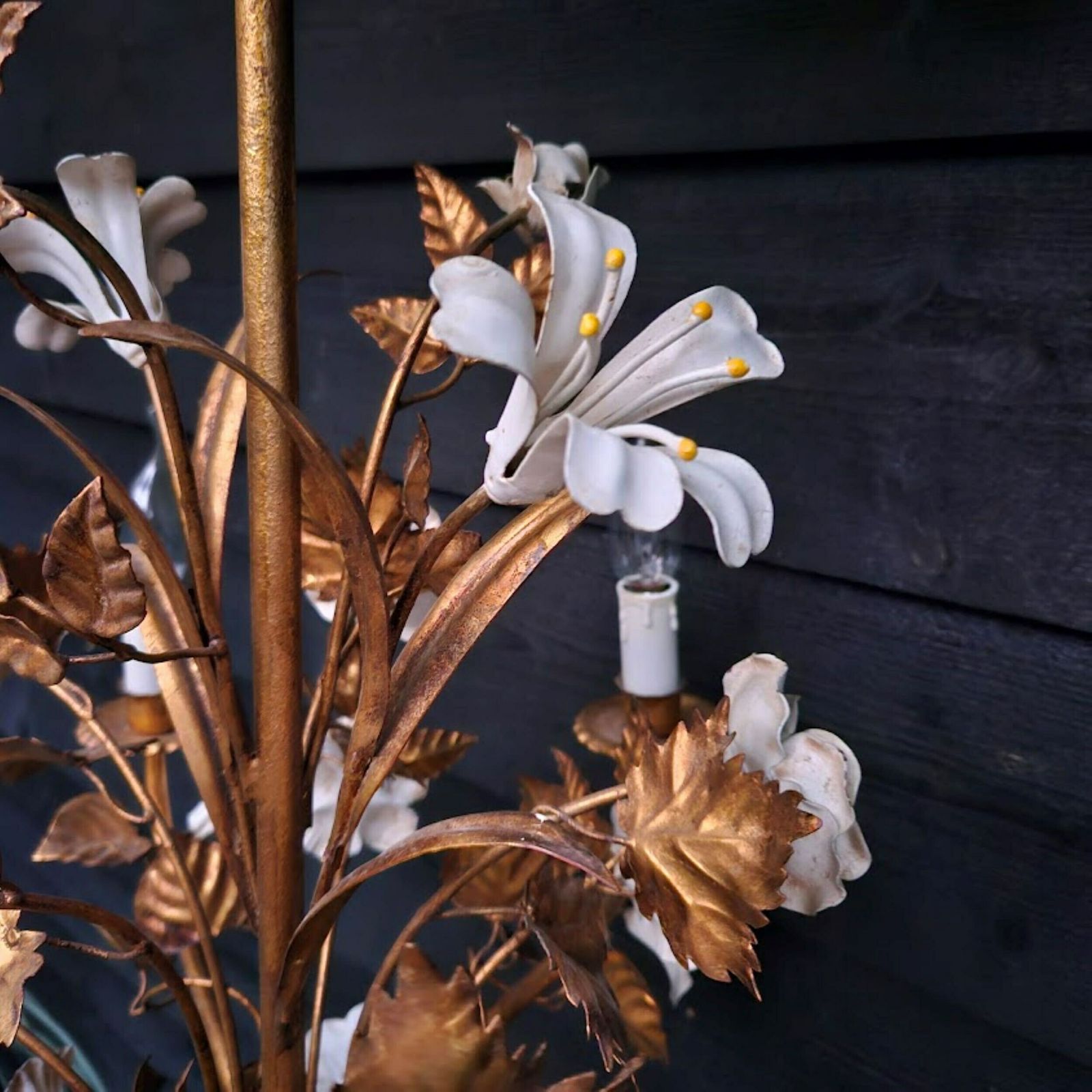Italian Tole Flower Chandelier Copper Gold And White 5 Arms, Hollywood Regency Chandelier, Mid Century Chandelier photo vinterior