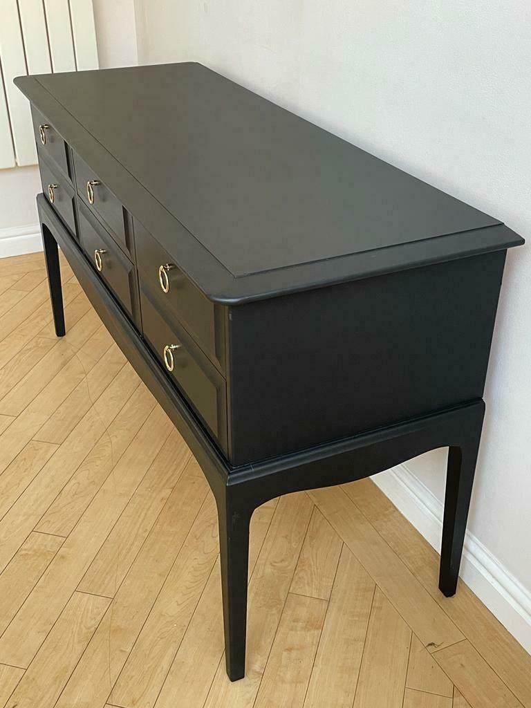 Stag Console