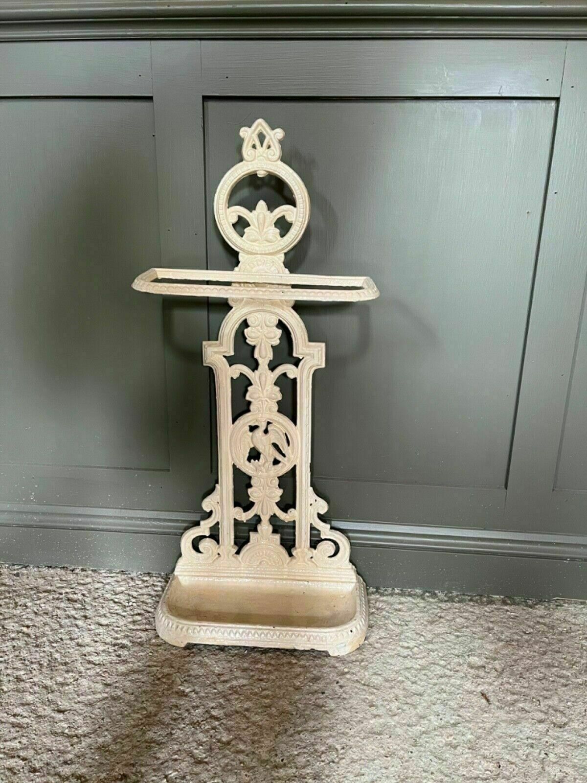 Victorian Stick Stand Cast Iron Umbrella Stand Painted Cream 1800’s