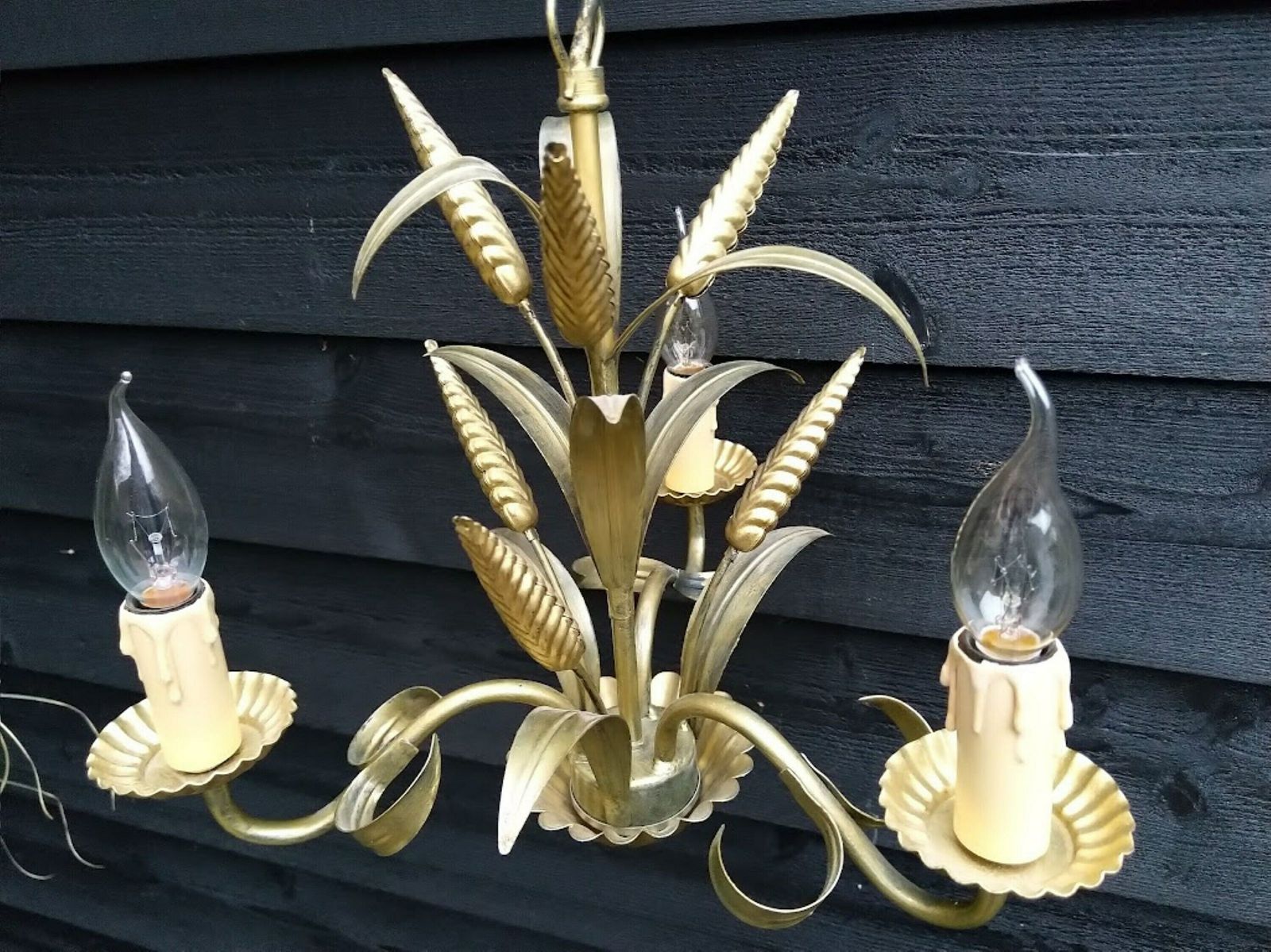 Gold Tole Chandelier With Ears Of Wheat 3 Light Bulbs, Hollywood Regency Tole Chandelier Hans Kögl Design, Mid Century Chandelier photo Lighting