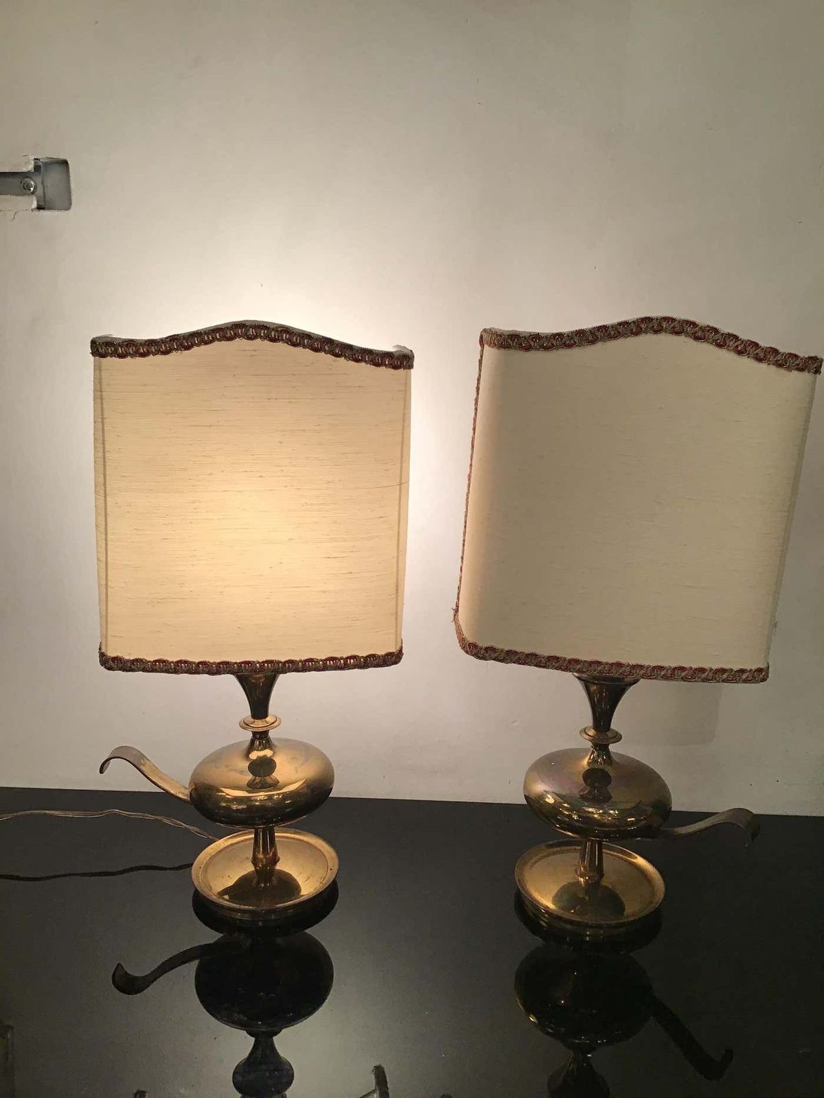 photo vinterior Angelo Leliipair Of Brass Table Lamps Fabric Lampshade 1950s Italy