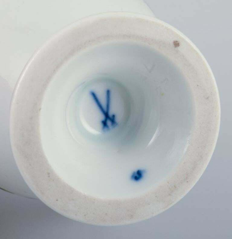 Meissen, Germany, Green Ivy Vine, Sugar Bowl And Creamer In Porcelain. photo buy
