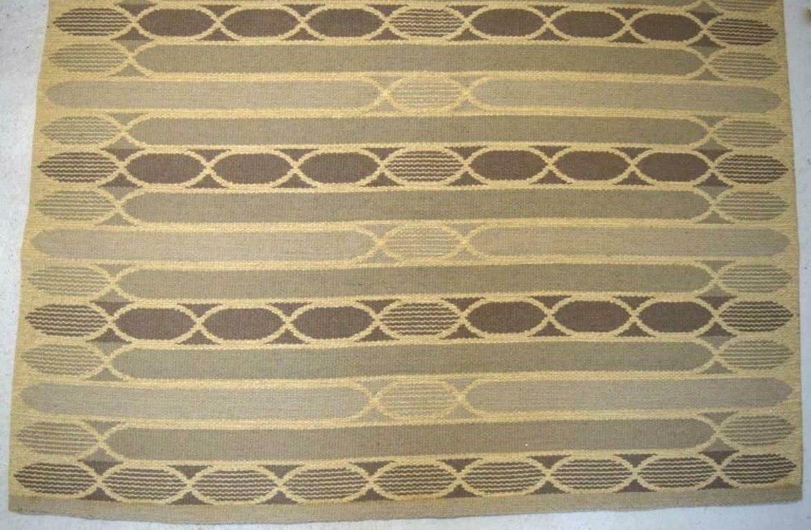 Rölakan, Sweden. Large Handwoven Wool Carpet. Modernist Design. photo Textiles
