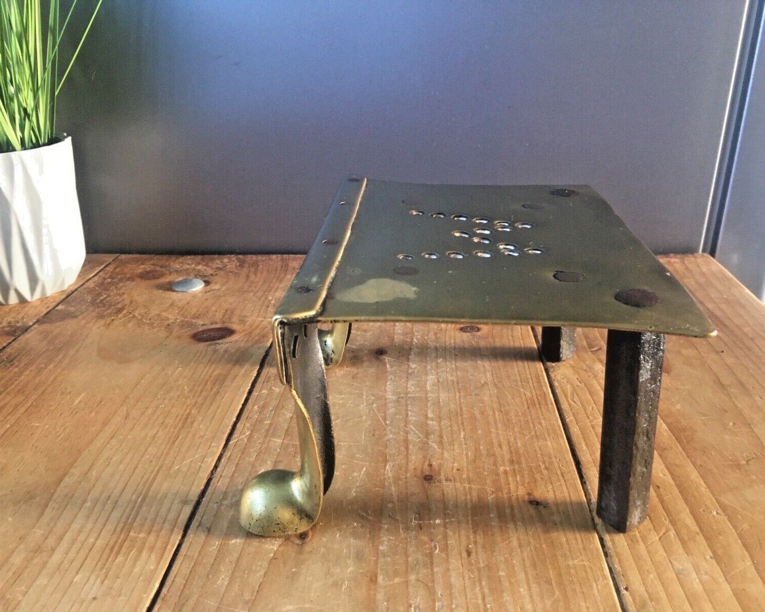 Antique Brass & Wrought Iron Riveted M Monogrammed Footman Trivet Plate Warmer photo Furniture