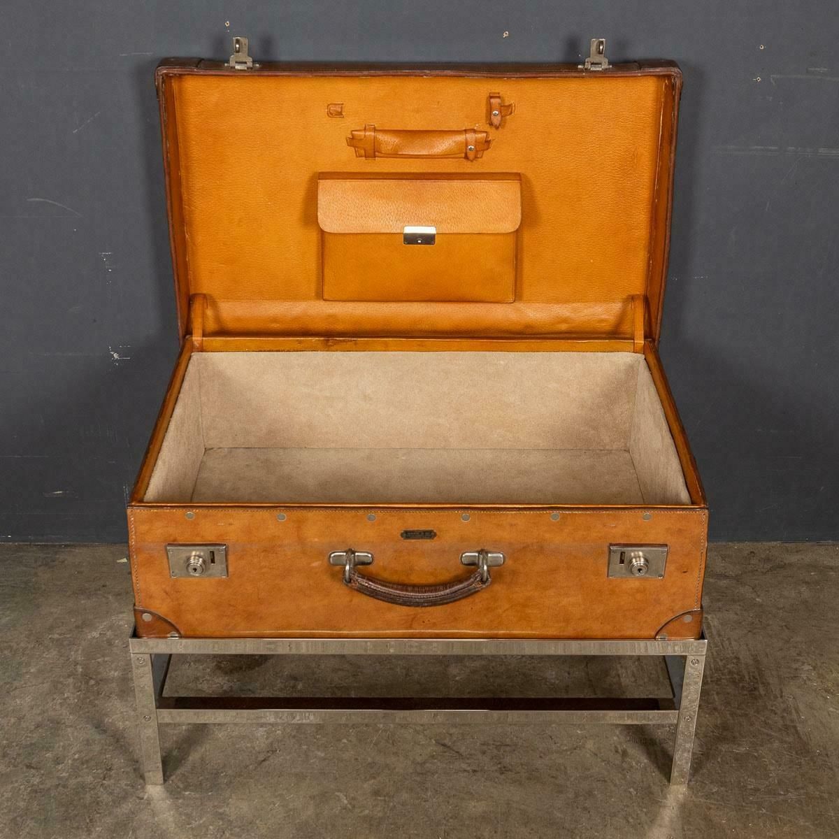 20th Century English Leather Trunk On Metal Stand, C.1910 photo 3795.0
