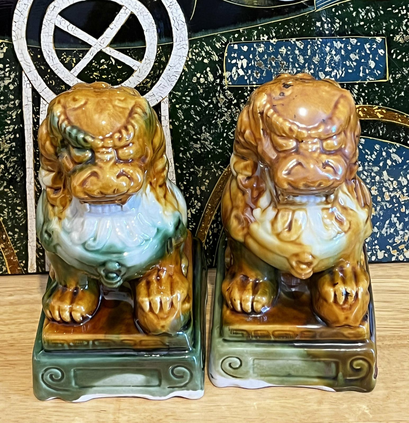 Chinese Majolica Famille Verte Foo Dogs On Stands , Majolica Orange Foo Dogs, Chinese Foo Dog Statues Figurine, Asian Home Decor