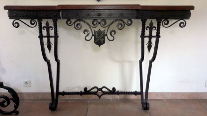 Huge Wrought Iron Mirror And Console   Coat Of Arms And Lily Flowers Decorations photo furniture