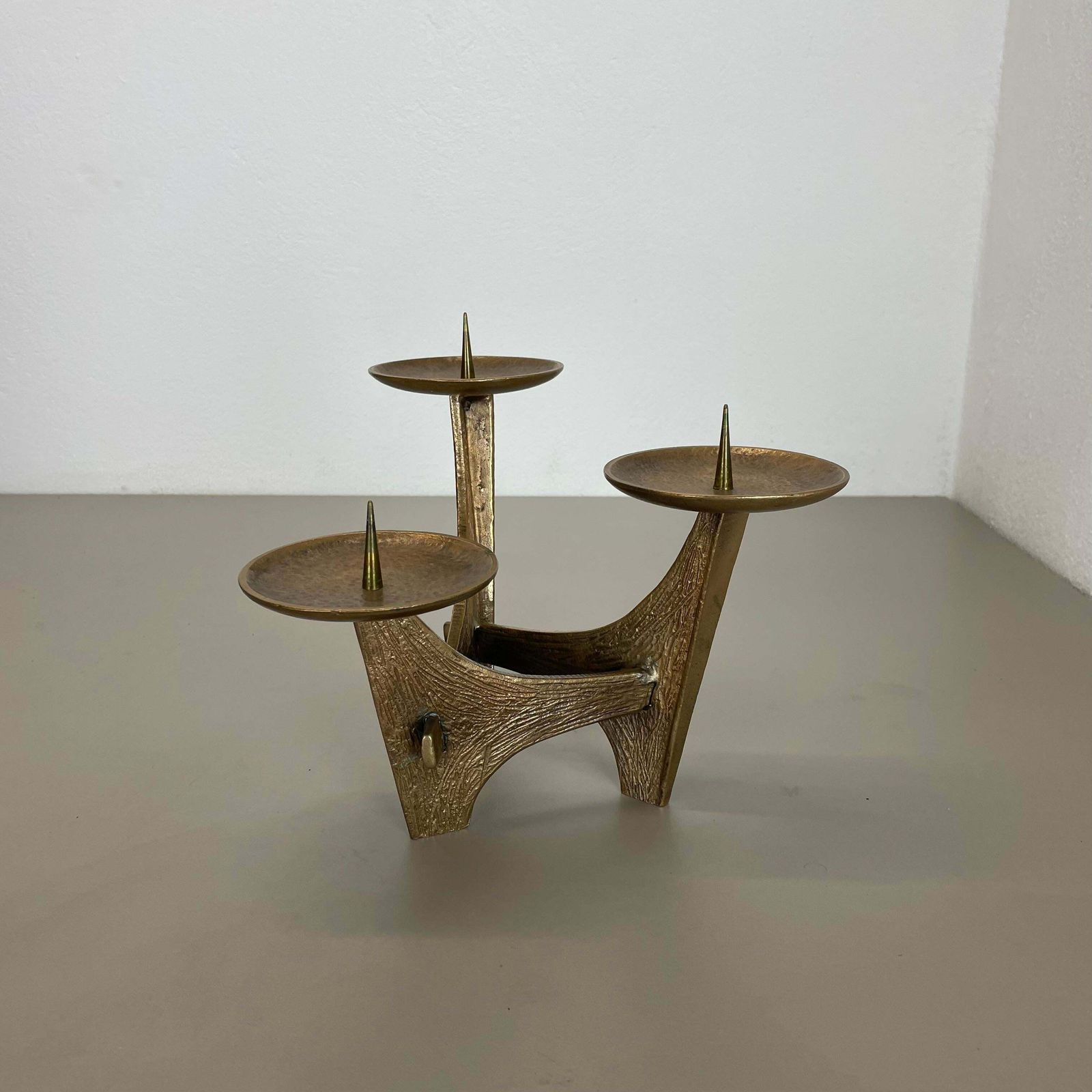 Modernist Sculptural Brutalist Bronze Metal Candleholder, France, 1960s photo Home Decor