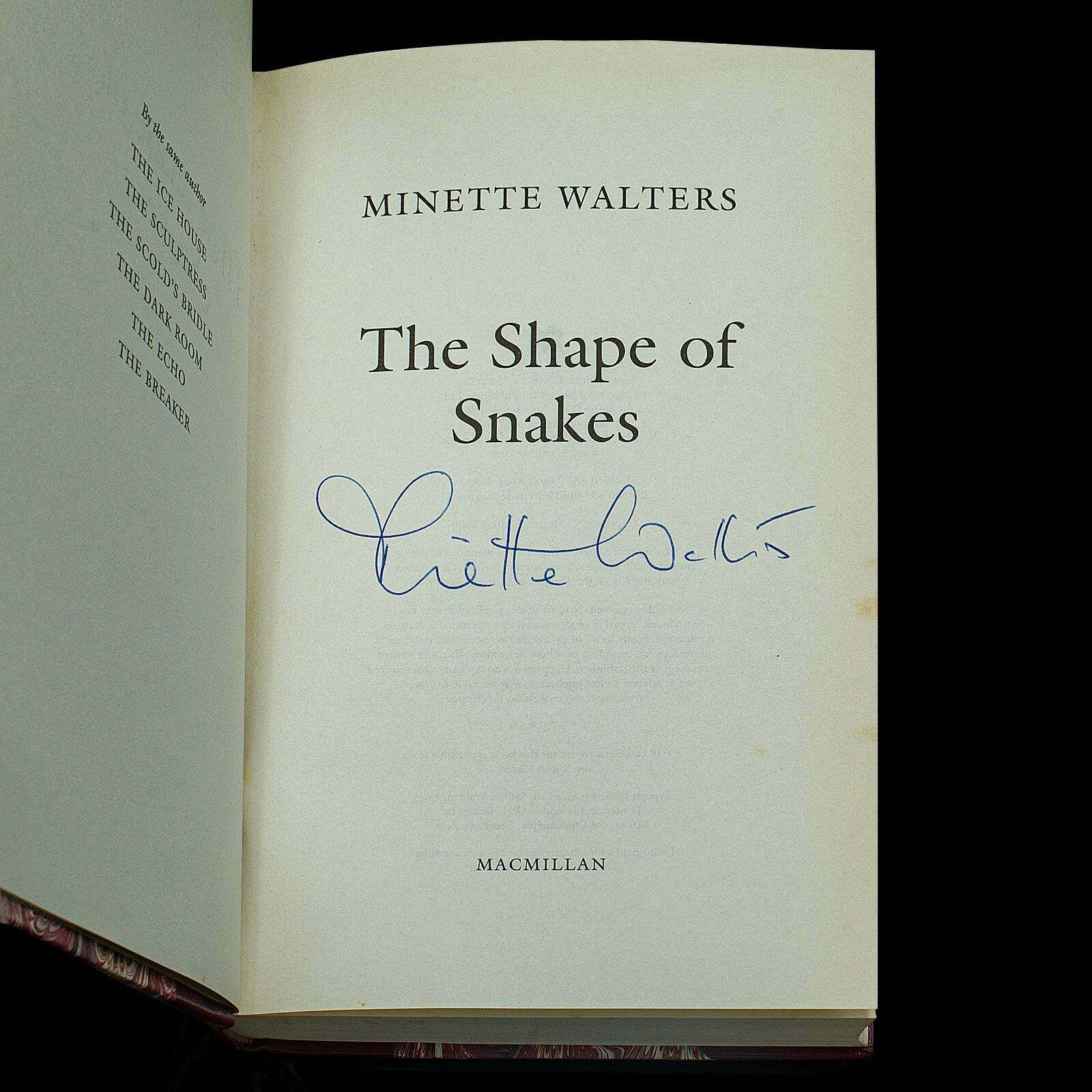 Set Of 6 First Edition Novels By Minette Walters, Signed, English, Hard Bound photo vintage