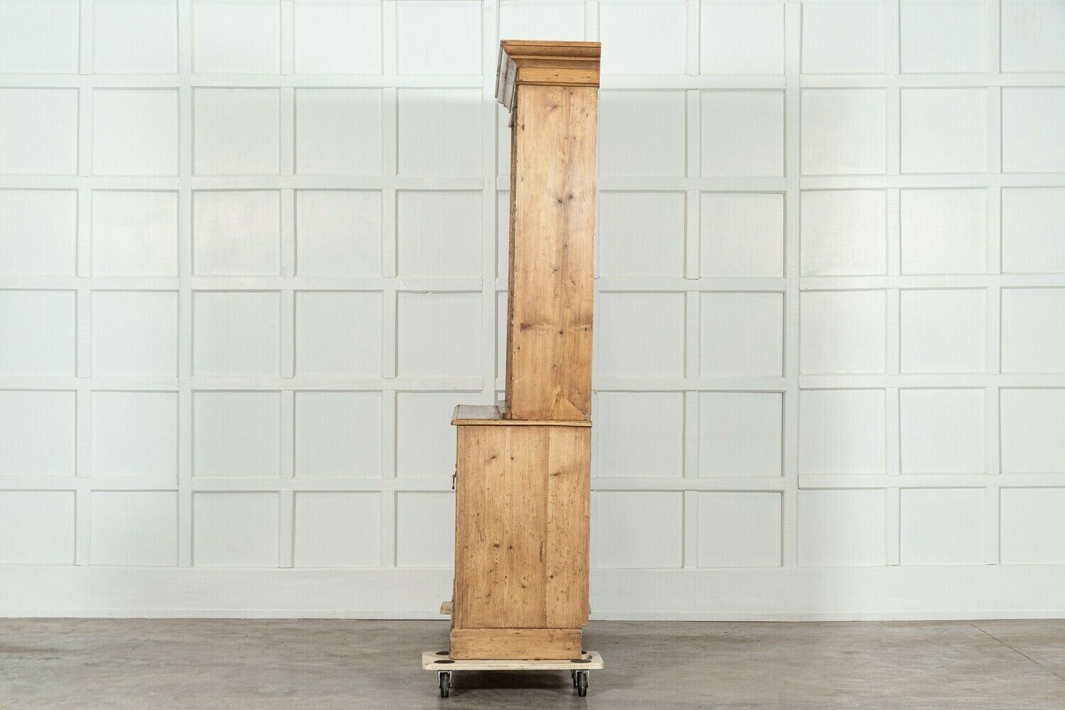 Large 19thc English Pine Bookcase / Dresser photo vintage